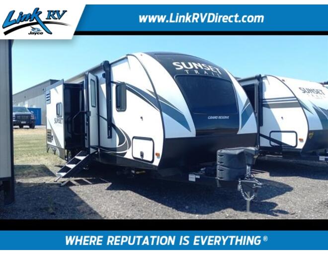 2019 CrossRoads RV Sunset Trail Grand Reserve 26SI Travel Trailer at Link RV Minong, Wisconsin STOCK# 22-131B Exterior Photo