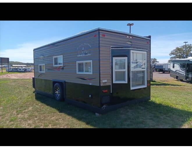 2024 Ice Castle Mille Lacs Hybrid 8X17 Travel Trailer at Link RV Minong, Wisconsin STOCK# IC24-04 Photo 4