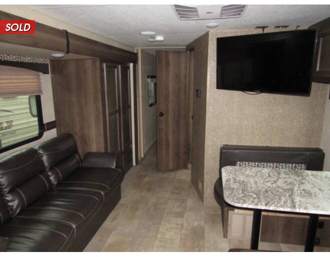 2018 KZ Connect 251RK Travel Trailer at Link RV Minong, Wisconsin STOCK# 19-157A Photo 7