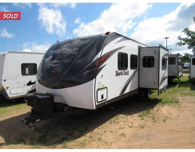 2018 Heartland North Trail Ultra-Lite 22FBS Travel Trailer at Link RV Minong, Wisconsin STOCK# 18-175A Photo 3
