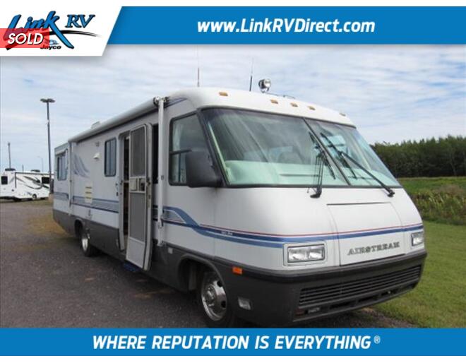 1994 Airstream Land Yacht 33 Class A at Link RV Minong, Wisconsin STOCK# 20-19B Exterior Photo