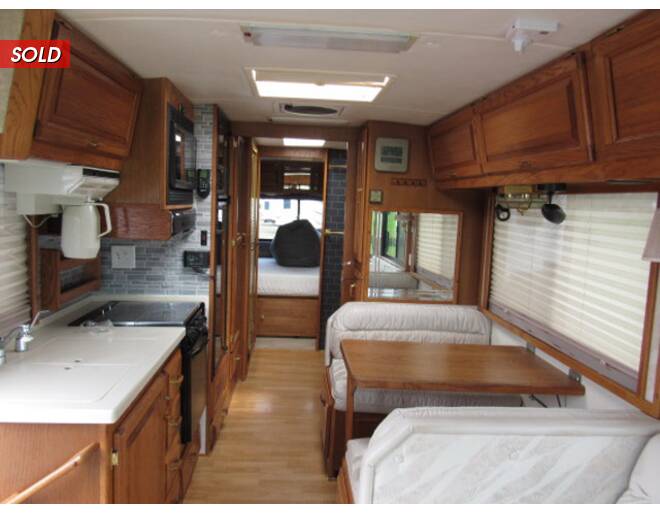 1994 Airstream Land Yacht 33 Class A at Link RV Minong, Wisconsin STOCK# 20-19B Photo 7