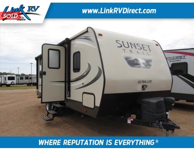 2017 Crossroads RV Sunset Trail Ultra Lite 221BH Travel Trailer at Link RV Minong, Wisconsin STOCK# S20-19A Exterior Photo
