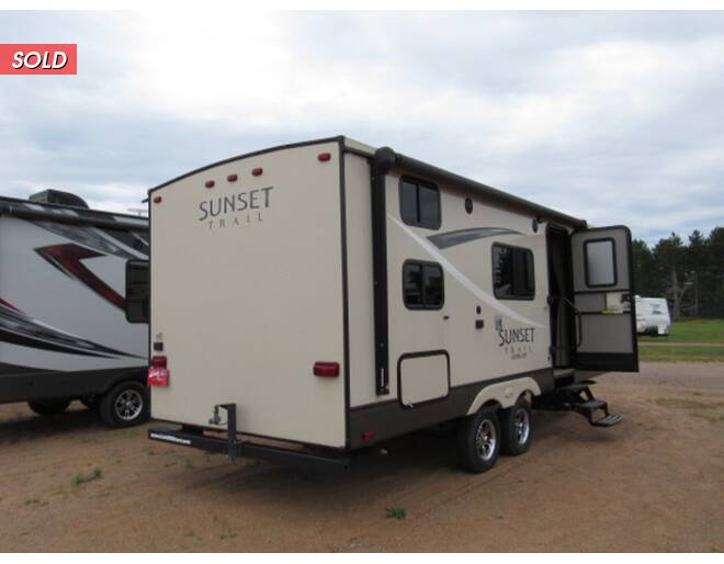 2017 Crossroads Sunset Trail Ultra Lite 221BH Travel Trailer at Link RV Minong, Wisconsin STOCK# S20-19A Photo 6