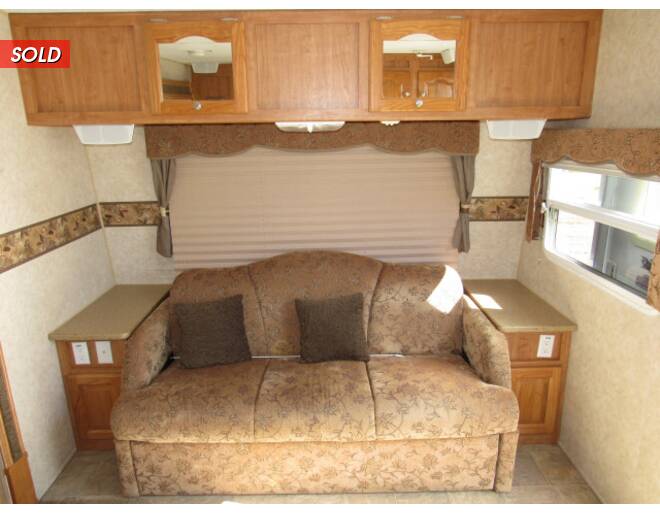 2007 Rockwood Signature Ultra Lite 8272S Travel Trailer at Link RV Minong, Wisconsin STOCK# 19-20A Photo 10