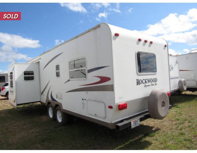 2007 Rockwood Signature Ultra Lite 8272S Travel Trailer at Link RV Minong, Wisconsin STOCK# 19-20A Photo 5