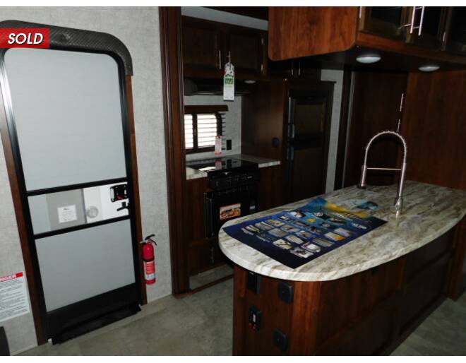 2019 Vengeance Toy Hauler 320A Fifth Wheel at Link RV Minong, Wisconsin STOCK# F19-11 Photo 11