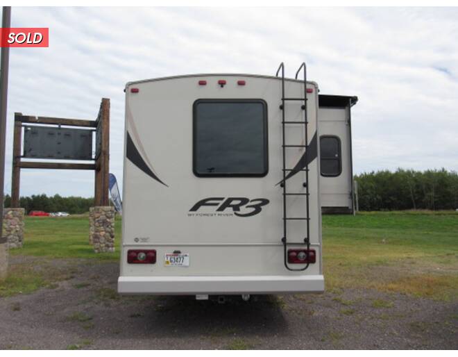 2017 FR3 Ford Crossover 30DS Class A at Link RV Minong, Wisconsin STOCK# RV20-03C Photo 5