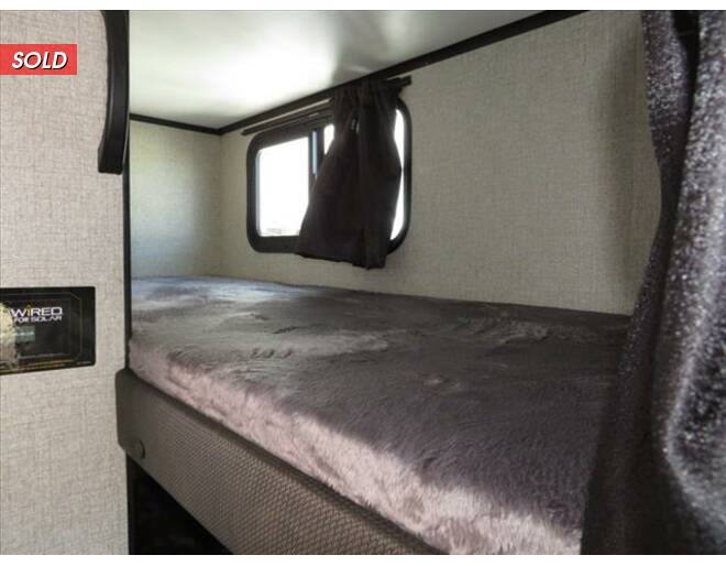 2021 Jayco Jay Feather Micro 171BH Travel Trailer at Link RV Minong, Wisconsin STOCK# 21-90 Photo 11