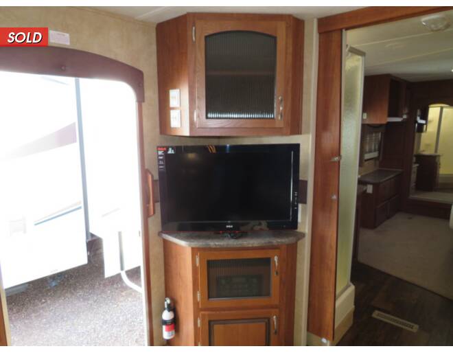 2011 Jayco Eagle 322FKS Travel Trailer at Link RV Minong, Wisconsin STOCK# 21-50A Photo 14