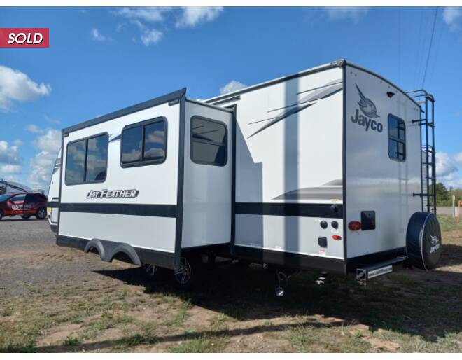 2022 Jayco Jay Feather 25RB Travel Trailer at Link RV Minong, Wisconsin STOCK# 22-35 Photo 4