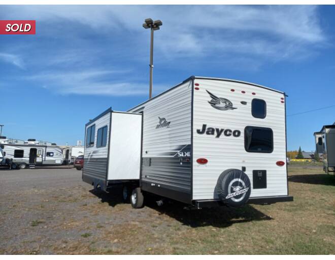 2022 Jayco Jay Flight SLX 8 284BHS Travel Trailer at Link RV Minong, Wisconsin STOCK# 22-48 Photo 4