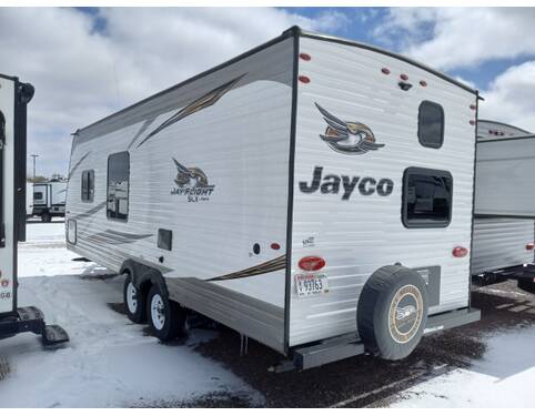 2020 Jayco Jay Flight SLX 8 224BH Travel Trailer at Link RV Minong, Wisconsin STOCK# 22-45A Photo 4