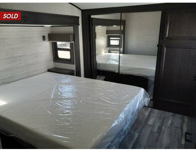2022 Jayco Eagle 321RSTS Fifth Wheel at Link RV Minong, Wisconsin STOCK# 22-132 Photo 17