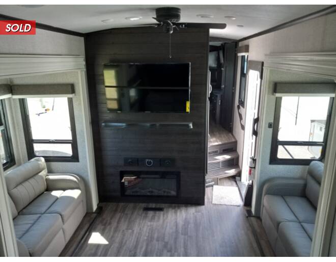 2022 Jayco North Point 380RKGS Fifth Wheel at Link RV Minong, Wisconsin STOCK# 22-174 Photo 8