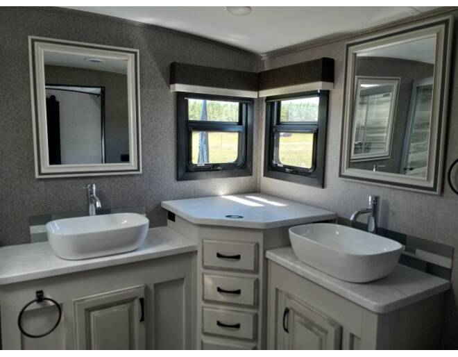 2022 Jayco North Point 382FLRB Fifth Wheel at Link RV Minong, Wisconsin STOCK# 23-05 Photo 19