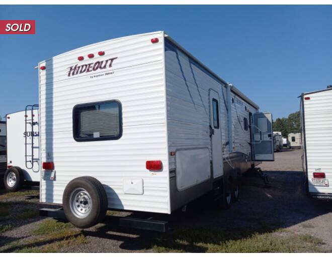 2013 Keystone Hideout 29BHS Travel Trailer at Link RV Minong, Wisconsin STOCK# 22-182A Photo 6