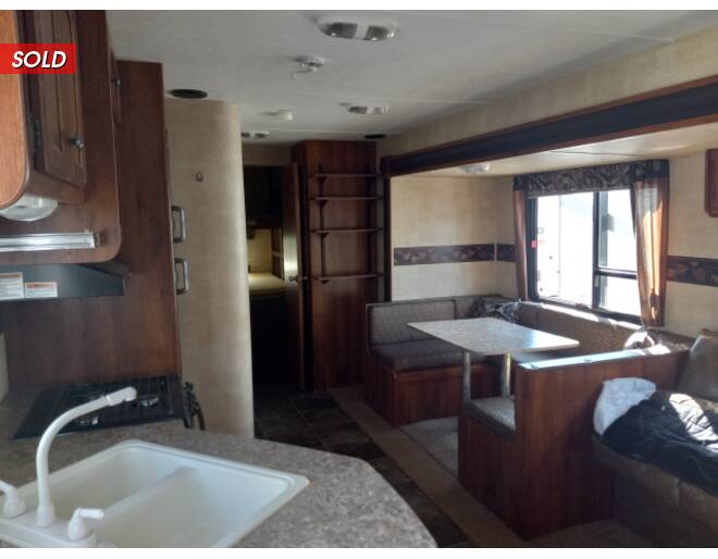 2013 Keystone Hideout 29BHS Travel Trailer at Link RV Minong, Wisconsin STOCK# 22-182A Photo 7