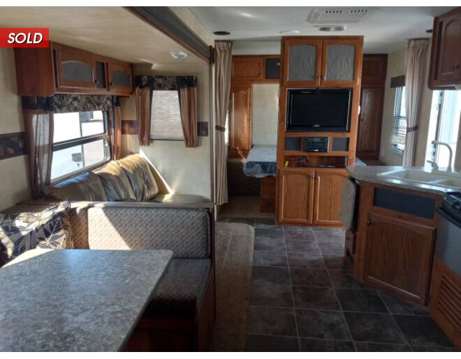 2013 Keystone Hideout 29BHS Travel Trailer at Link RV Minong, Wisconsin STOCK# 22-182A Photo 8