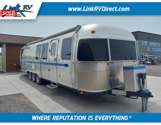 2000 Airstream Excella 34 Travel Trailer at Link RV Minong, Wisconsin STOCK# RV23-01 Exterior Photo