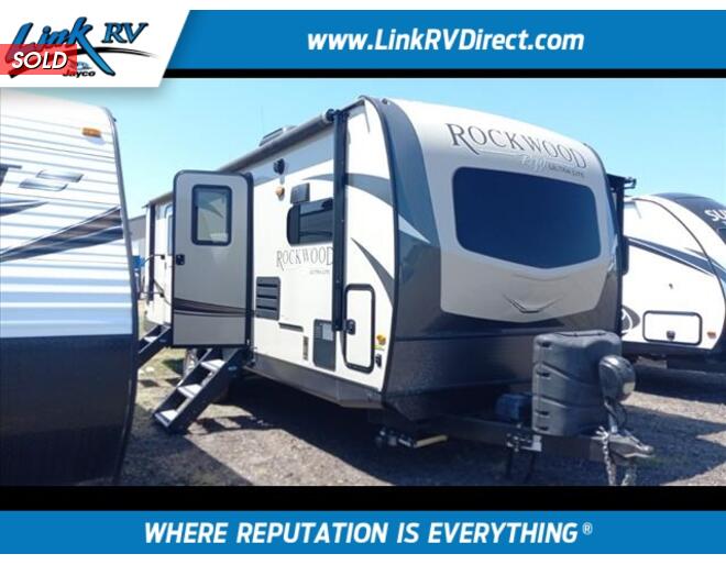 2021 Rockwood Ultra Lite 2608BS Travel Trailer at Link RV Minong, Wisconsin STOCK# 23-67A Exterior Photo