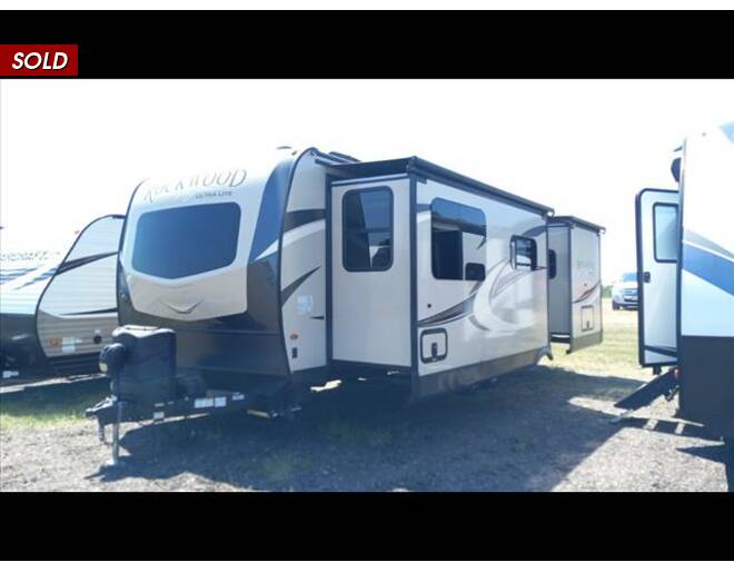 2021 Rockwood Ultra Lite 2608BS Travel Trailer at Link RV Minong, Wisconsin STOCK# 23-67A Photo 3