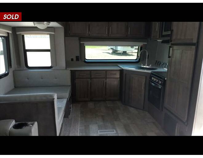 2021 Rockwood Ultra Lite 2608BS Travel Trailer at Link RV Minong, Wisconsin STOCK# 23-67A Photo 7
