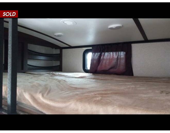 2018 Jayco North Point 377RLBH Fifth Wheel at Link RV Minong, Wisconsin STOCK# 23-48A Photo 18