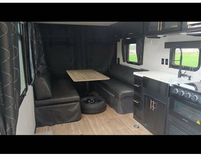2021 Cherokee Grey Wolf 25RRTBL Black Label Travel Trailer at Link RV Minong, Wisconsin STOCK# 24-14A Photo 7