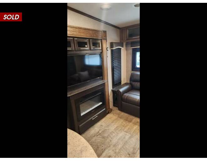2019 Jayco Eagle HT 28.5RSTS Fifth Wheel at Link RV Minong, Wisconsin STOCK# 24-15A Photo 10