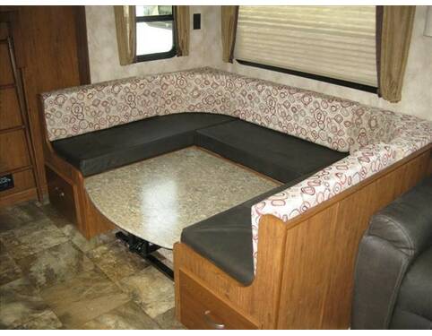 2015 CrossRoads Cruiser Aire 29BH Travel Trailer at Link RV Minong, Wisconsin STOCK# CR15-34 Photo 13